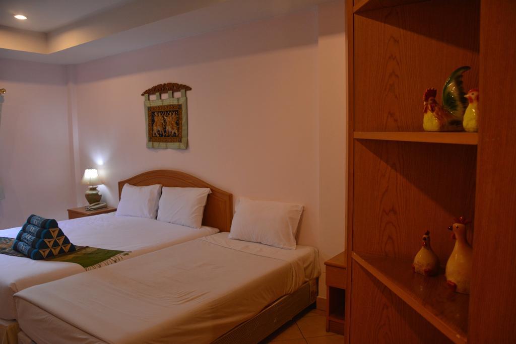 Seven Oaks Inn Jomtien Beach Camera foto