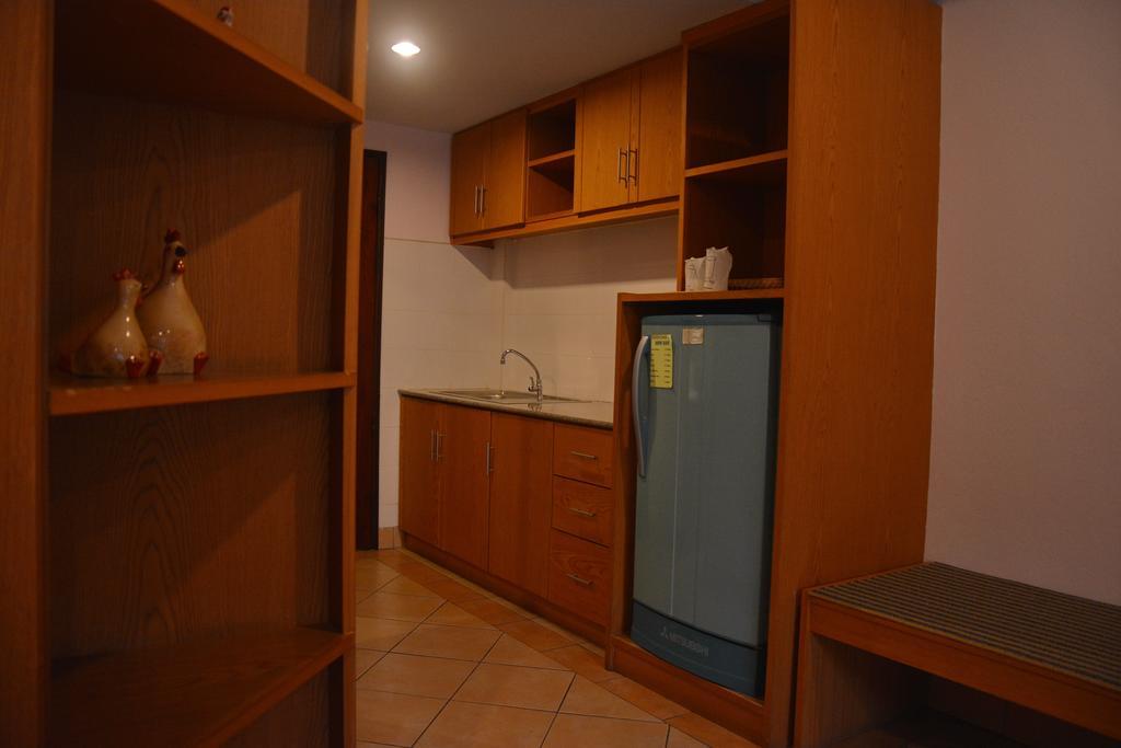 Seven Oaks Inn Jomtien Beach Camera foto